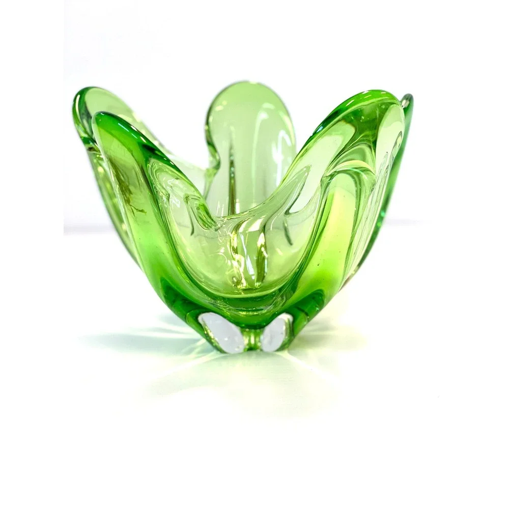 Vintage Mid century‎ green art glass handkerchief bowl - Picture 11 of 11